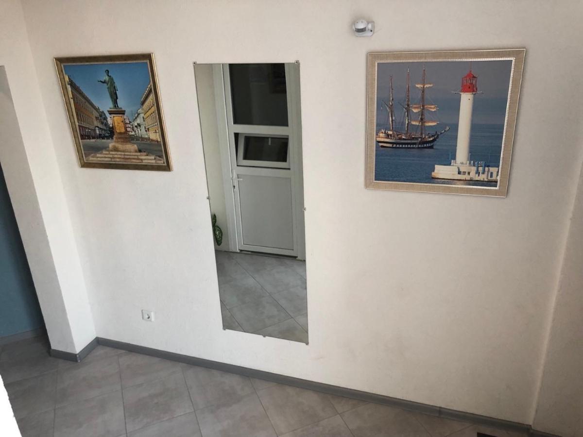 Апартаменти Біля Моря Odessa Exterior foto